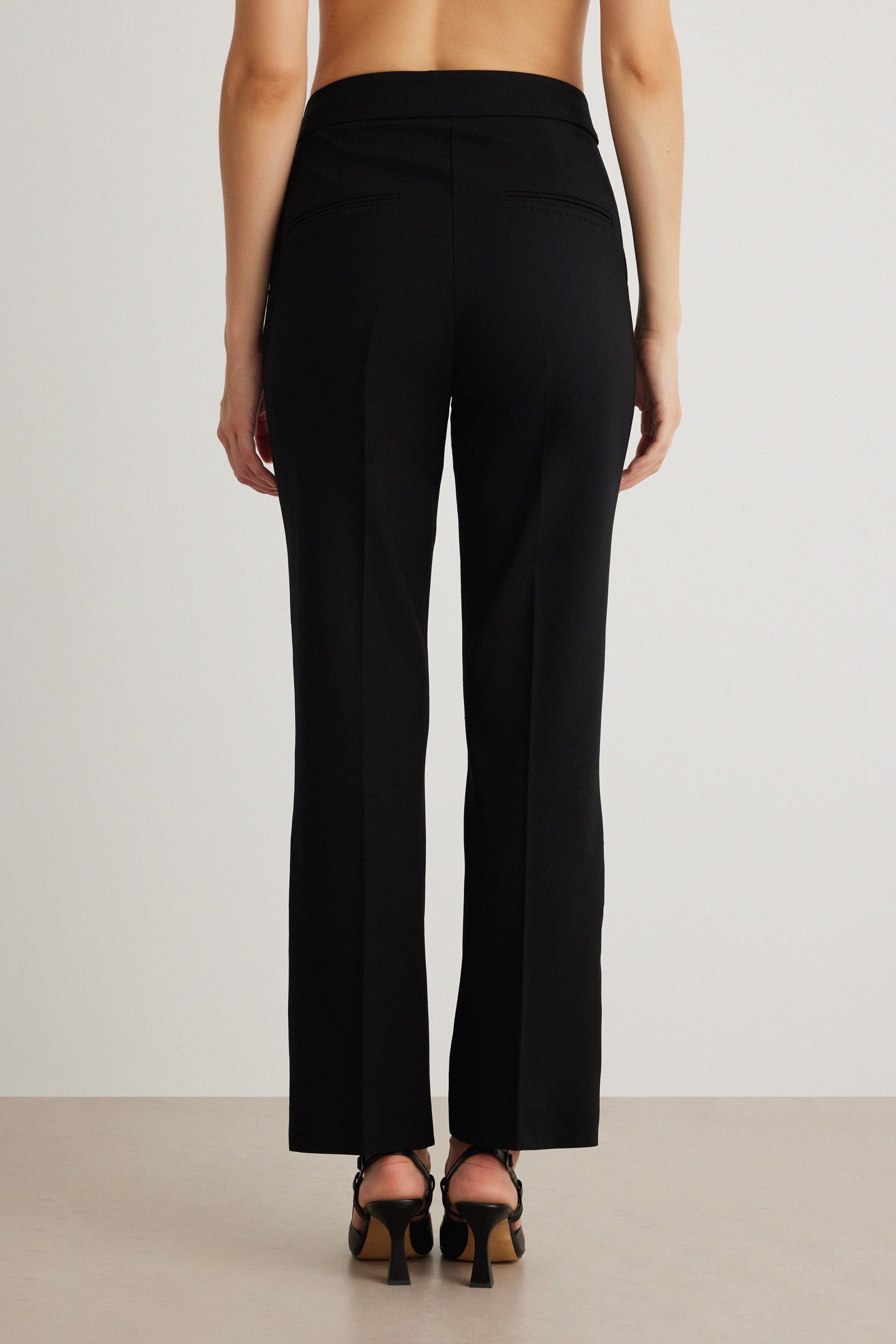 Hose BNT-004