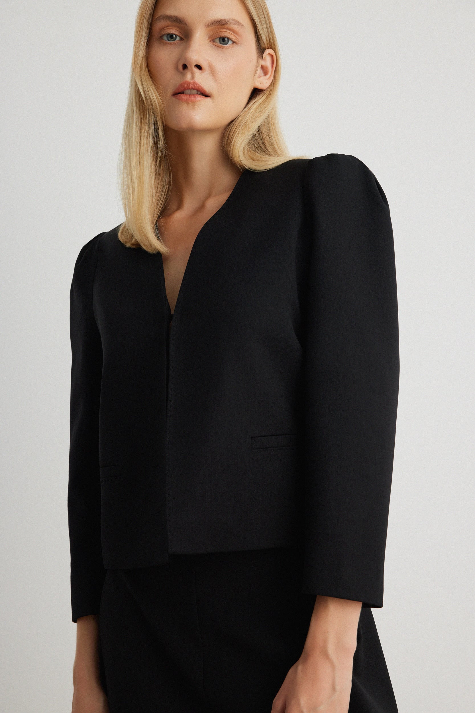 Short Blazer W220102