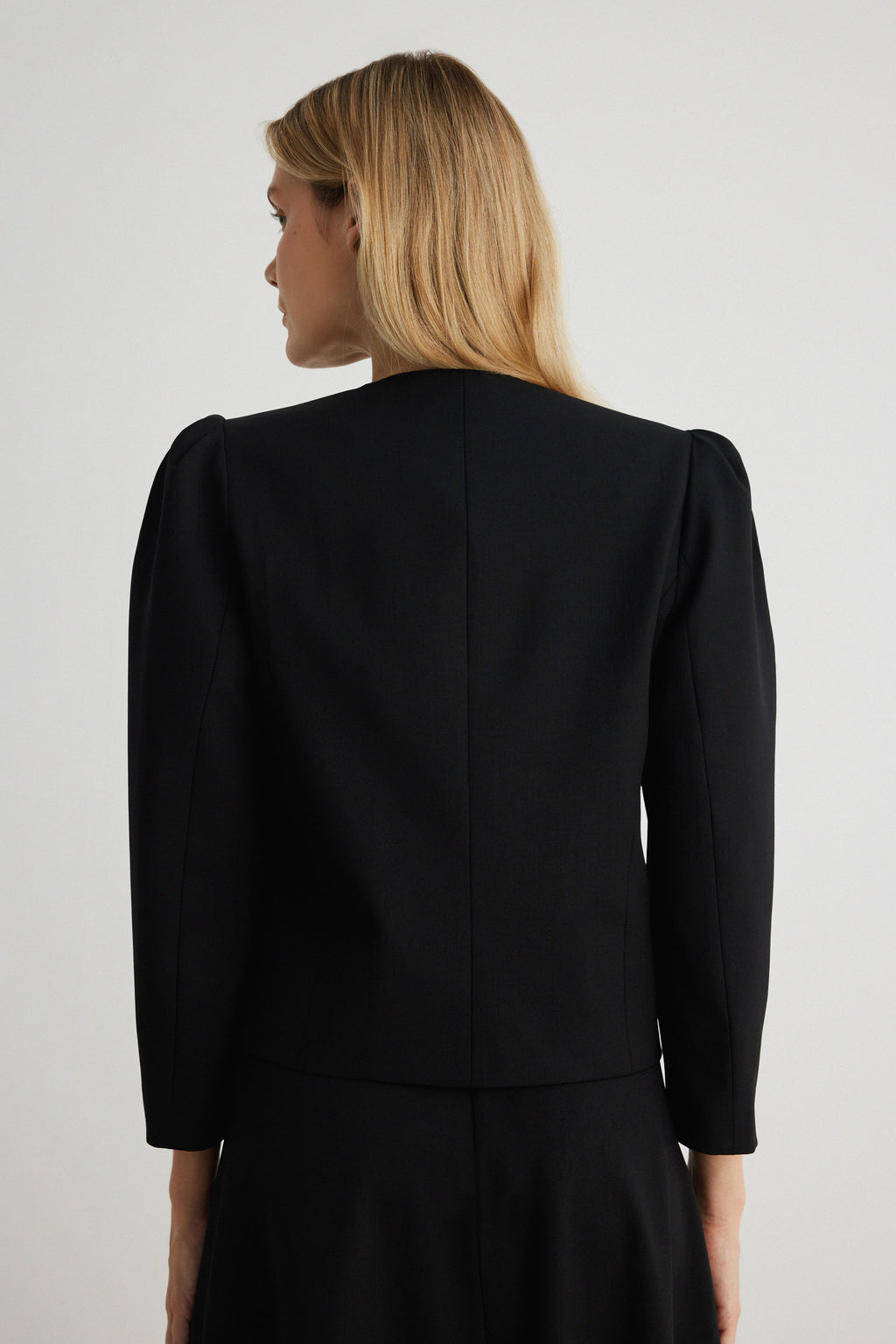 Short Blazer W220102